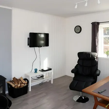 בית נופש Nesholmen By Interhome *